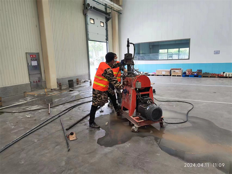 通许厂房地面下沉塌陷注浆加固施工